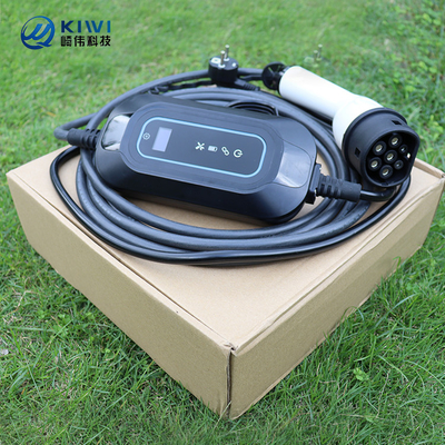 สถานีชาร์จรถยนต์ 220v Ev ชาร์จ 380V 3.5KW 7 KW 11KW การชาร์จ On-The-Go