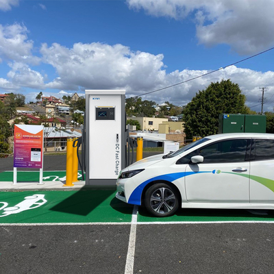 120KW OCPP 1.6J/1.5J ประเภท2 CCS Chademo EV DC Charging Stack สําหรับการชาร์จเร็ว