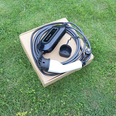 3.5kw ระดับ 2 EV โทรทาจาร์จ พล็อกชาร์จ เริ่มต้น 16A กระแสออกสําหรับกลางแจ้ง