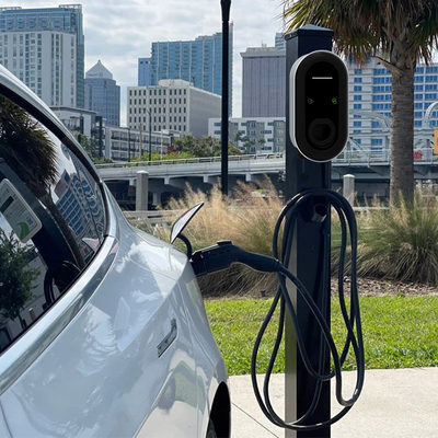 เครื่องชาร์จรถยนต์ประเภท 2 แบบ 32A 3 ช่วง สําหรับ Tesla Model 3 พกพาและความถี่เครือข่าย 50Hz±10Hz