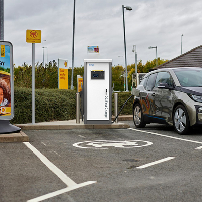 สถานีชาร์จรถไฟฟ้า Tesla ขนาด 60KW สําหรับสวนสนุกและที่จอดรถศูนย์การค้า