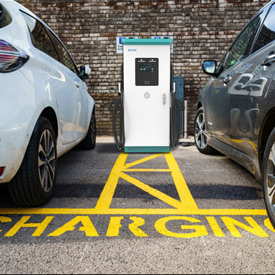 240KW DC Output Current 60kw CCS Chademo EV Charger Ocpp16.j เครื่องชาร์จเร็วสองปืน