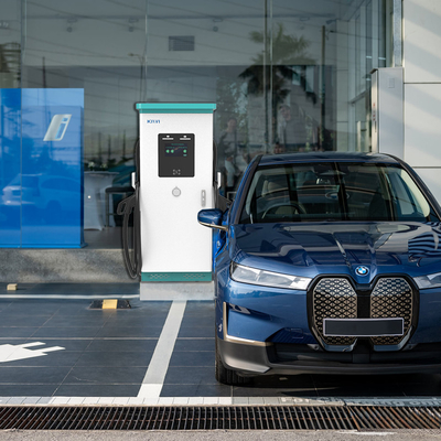 240KW DC Output Current 60kw CCS Chademo EV Charger Ocpp16.j เครื่องชาร์จเร็วสองปืน