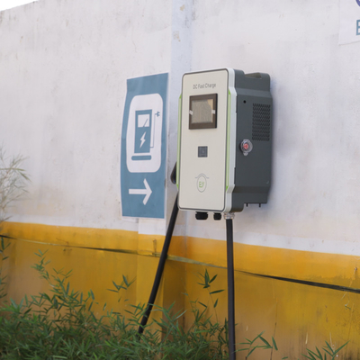 RS485 การสื่อสารจุดต่อจุด 30kW DC ระดับ 3 ชาร์จเร็วสําหรับห่อชาร์จเชนเจน