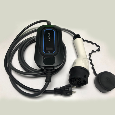 3.5KW ระดับ 2 สถานีชาร์จ EV พกพา ประเภท 2 IEC 62196 ปรับ 8-32A กระแส AC การรั่วไหลประเภท B RCD 30mA 6mA สําหรับบ้าน